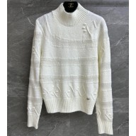 Chanel Cashmere, Wool & Silk Pullover P74526 White 02 2023