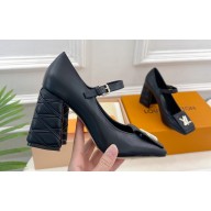 Louis Vuitton quilted Malletage pattern Heel 9cm Shake Mary Jane Pumps in Calfskin Black 2024