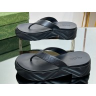 Gucci thong platform rubber sandals 746334 Black 2024