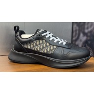 Dior Calfskin and Technical Mesh with Dior Oblique Canvas B25 Runner Men's Sneakers 02 2024