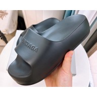 Cheap Sale Balenciaga Chunky Slide Sandals in Black rubber