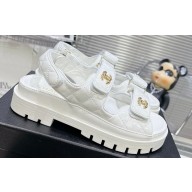 Chanel  CC Logo Platform Beach Sandals 01 2024