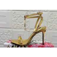 Dolce & Gabbana Heel 10.5cm Patent leather sandals Gold with chain and charm 2024