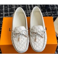 Louis Vuitton Gloria Flat Loafers in Leather Creamy