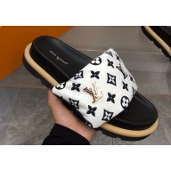 Louis Vuitton Pool Pillow Flat Comfort Women/Men Mules 04 2024