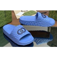 Gucci Women/Men Interlocking G slide sandals 770801 in textured rubber Blue 2024