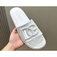 Dolce & Gabbana Men's Rubber beachwear sliders White 2024