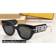 Fendi Fendigraphy Square Sunglasses FE40097l 03 2024