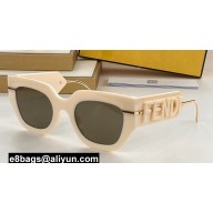 Fendi Fendigraphy Square Sunglasses FE40097l 05 2024