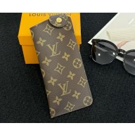 Louis Vuitton Woody Sunglasses Case 05 2024