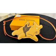Louis Vuitton Dog On Strap M83342 03
