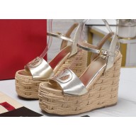 Valentino Heel 15cm Platform 7cm Vlogo Cut-Out Wedge Sandals Espadrilles in calfskin leather Gold 2024