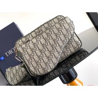 Dior Saddle Triple Pouch Bag in Khaki Dior Oblique Jacquard 2024