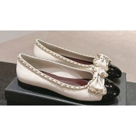Chanel Chain Around and Bow Ballet Flats Leather/Patent White 2024
