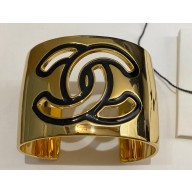 Chanel Metal & Resin Cuff Bracelet ABD663 Gold & Black 2024