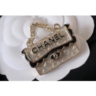 Chanel Brooch 39 2024