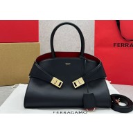 Ferragamo Hug handbag (S) Black/Red