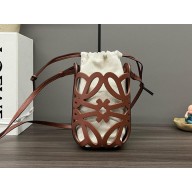 Loewe Anagram cut-out pocket in classic calfskin and canvas tan 2024