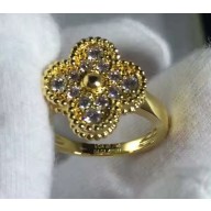 Van Cleef & Arpels Vintage Alhambra ring