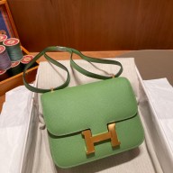 Hermes Constance 18 in original Epsom Leather vert criquet with gold Hardware