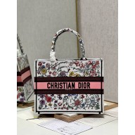 Dior medium Book Tote Bag in White Multicolor Florilegio Embroidery 2023