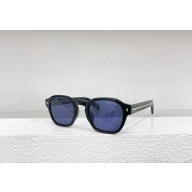 Prada Sunglasses with iconic metal plaque SPRA16 2024
