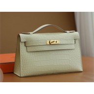 Hermès mini Kelly Pochette in Alligator leather vanille (full handmade)