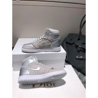 NIKE AIR JORDAN AJ1 BANNE sneakers silver 2020