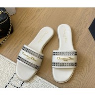 Dior D-Lane Slide white Calfskin with Openwork Microcannage Motif 1108-2024
