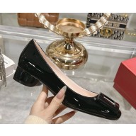 Roger Vivier Pumps in patent leather black 2025
