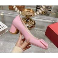 Roger Vivier Pumps with Lacquered buckle in patent leather pink 2025