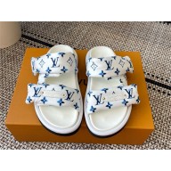 Louis Vuitton Pool Pillow Comfort Mule1AHMKL white 2025