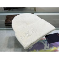 louis vuitton headline beanie white 2023