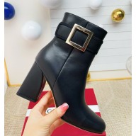roger vivier Très Vivier Booties in suede leather with Metal buckle black heel 9cm 1112-2024