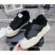 Chanel platform calfskin with shearling Sneakers Top Quality black 1113-2024