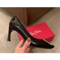 Roger Vivier heel 6.5cm Trompette Metal Buckle Pumps in Patent Leather black 2023
