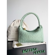bottga veneta Tosca Shoulder Bag light green 2024