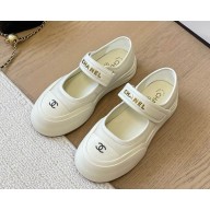 Chanel Platform calfskin sneakers white 2025