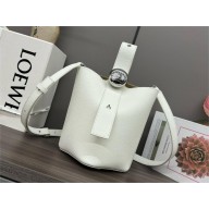 loewe mini Pebble Bucket bag in soft grained calfskin white 2024