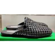 Bottega Veneta Intrecciato Fiandra Slippers Patent Black 2023