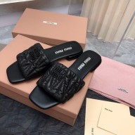MIU MIU MATELASSE LEATHER LOGO SLIDES black 2023