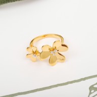 Van Cleef & Arpels Frivole Between the Finger ring yellow gold
