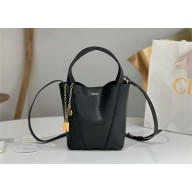 Chloé BLACK Spin Small leather tote bag 2025