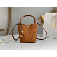 Chloé BROWN Spin Small leather tote bag 2025