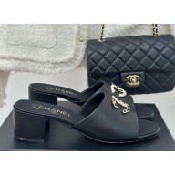 Chanel calfskin CC Logo slippers Black heel 5cm 1122-2024