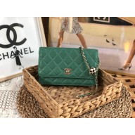 chanel Lambskin,enamel & Gold-tone Metal black wallet on chain bag AP1450 green 2023