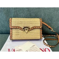 Valentino SMALL ROCKSTUD SHOULDER BAG IN WOVEN RAFFIA  NATURAL/ALMOND 2024