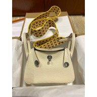 Hermes Mini Lindy 19cm Bag in original togo leather nata with strap(handmade)