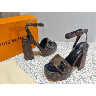 Louis Vuitton PLATFORM 12 cm heel 9.5 cm Shake Platform Sandal monogram 2023