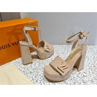 Louis Vuitton PLATFORM 12 cm heel 9.5 cm Shake Platform Sandal nude 2023